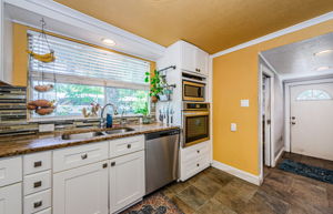 Kitchen 3