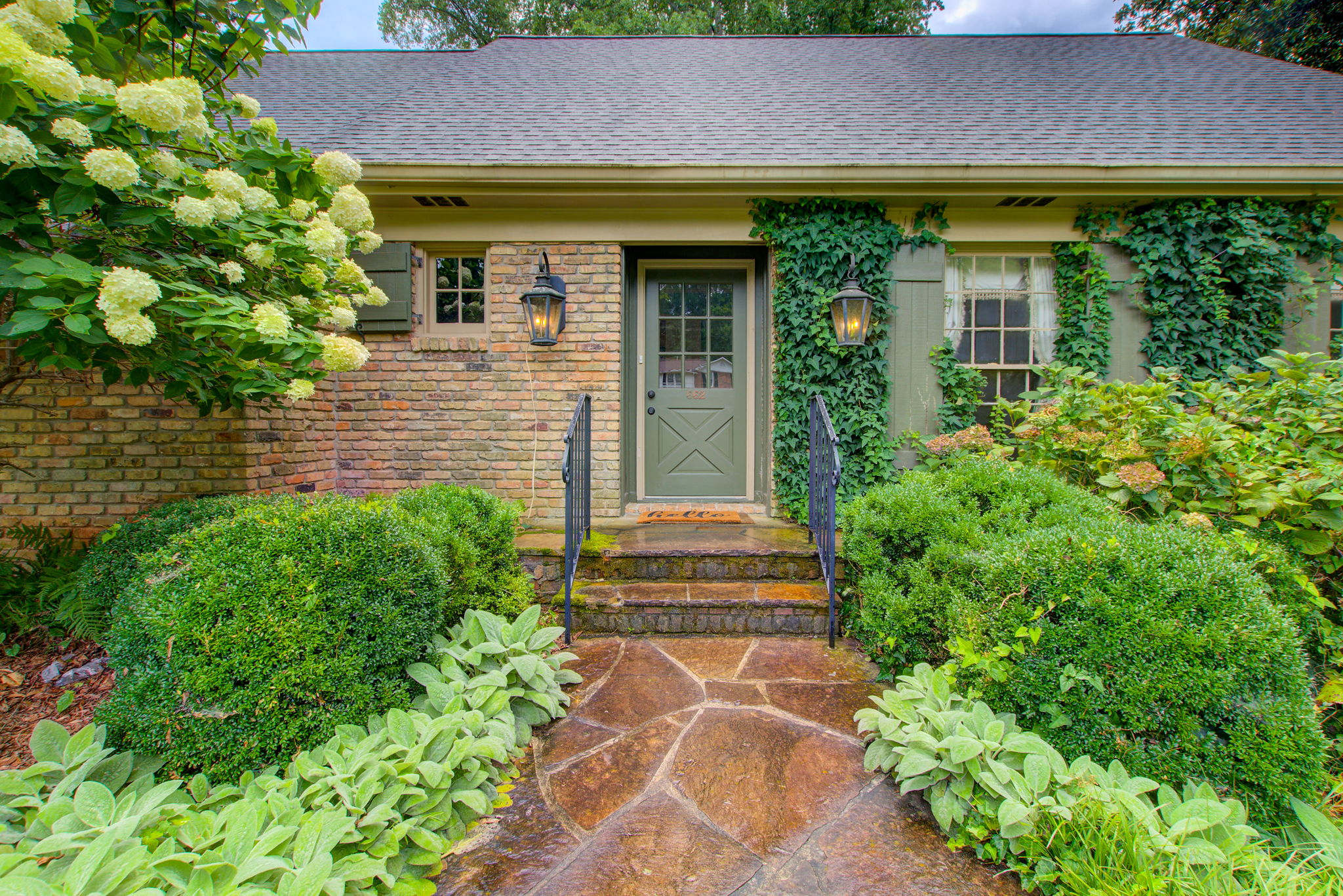 2 Exterior Front Porch Detail