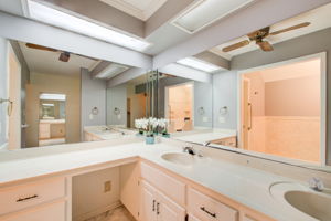 37 Main BR En Suite A