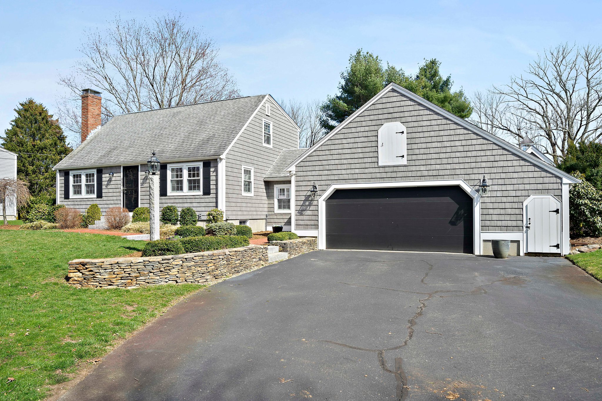 662 Bridge St, East Bridgewater, MA 02333 TMRE Photography