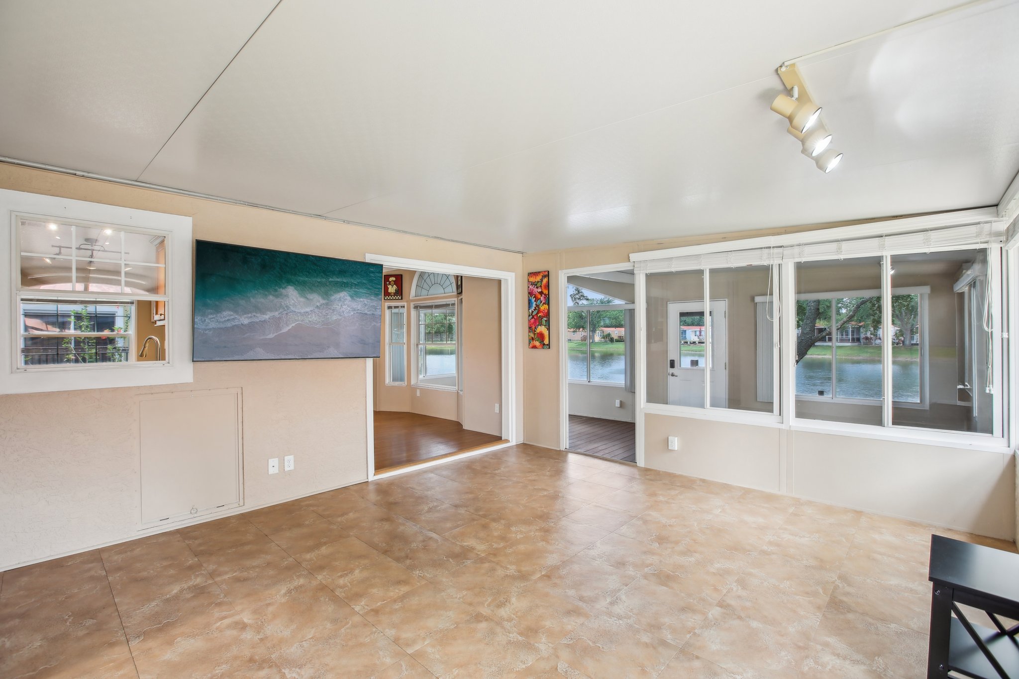 La Mesa Rd-1005-011.jpg