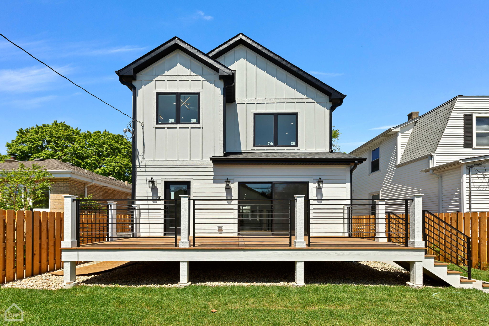 6621 W Schreiber Ave_007