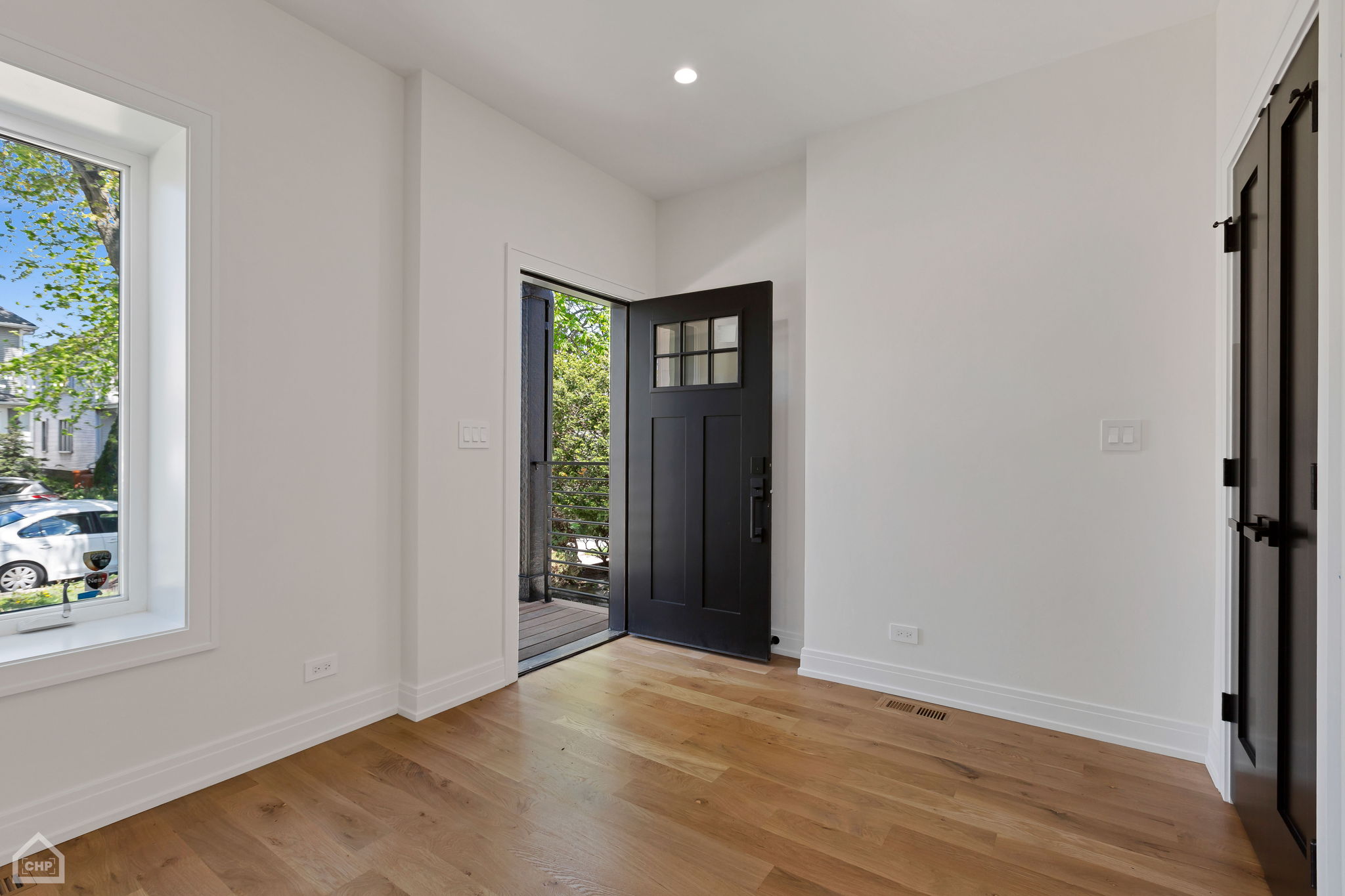 6621 W Schreiber Ave_012