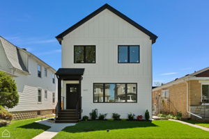6621 W Schreiber Ave_001
