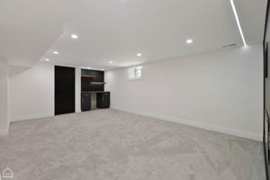 6621 W Schreiber Ave_071