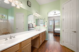 Primary Bathroom (2)