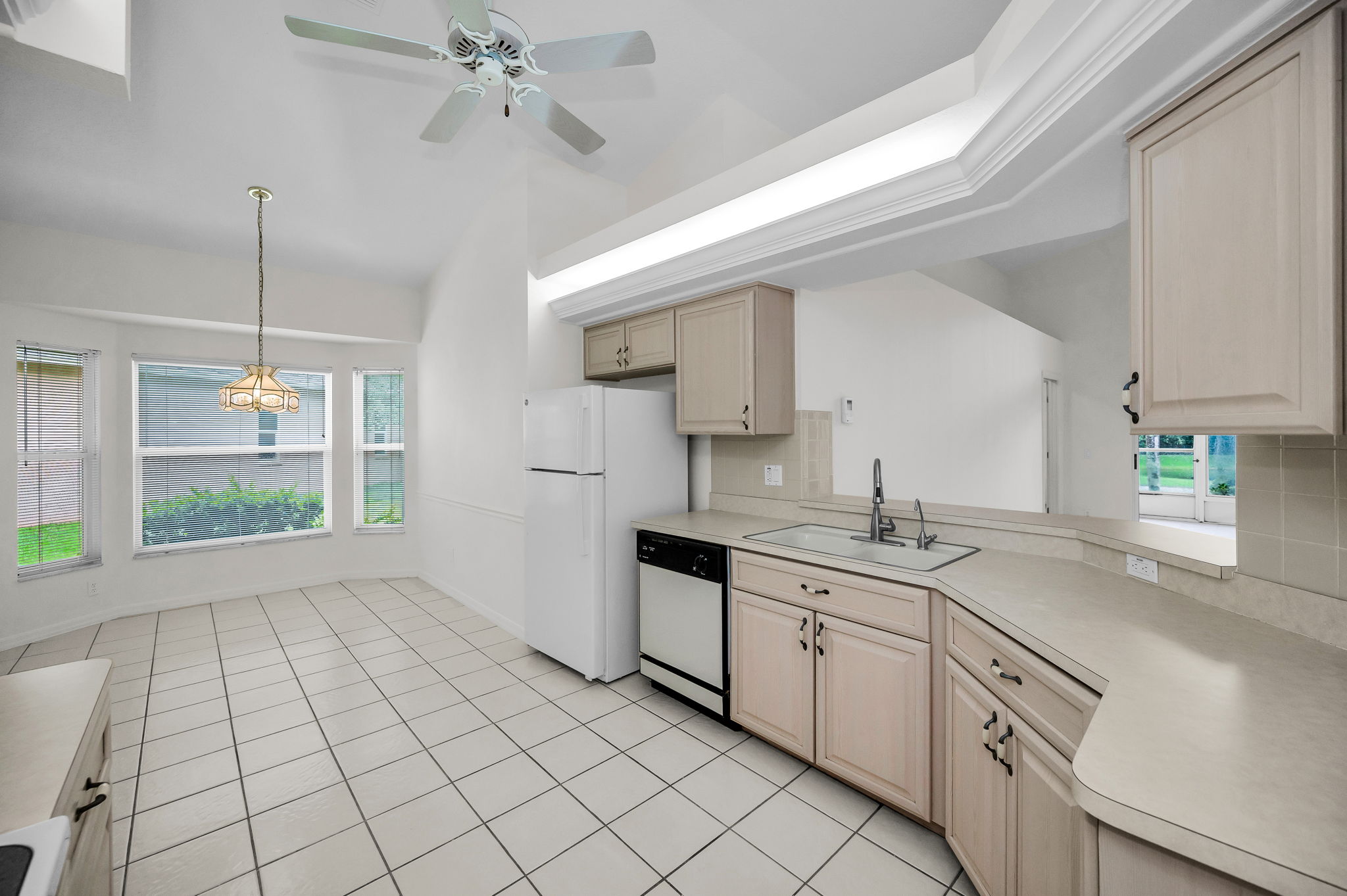 Kitchen6 (1)