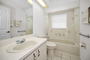 Bathroom2