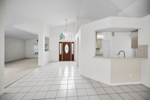 Family Room (1)