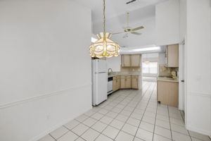 Kitchen7 (1)