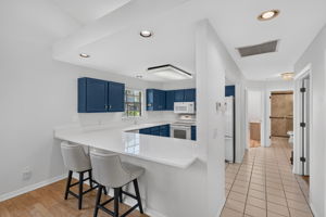 Breakfast Bar