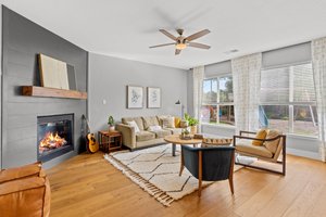 6624 Quincy Cove, Austin, TX 78739, USA Photo 13