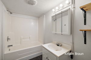  Photo 38