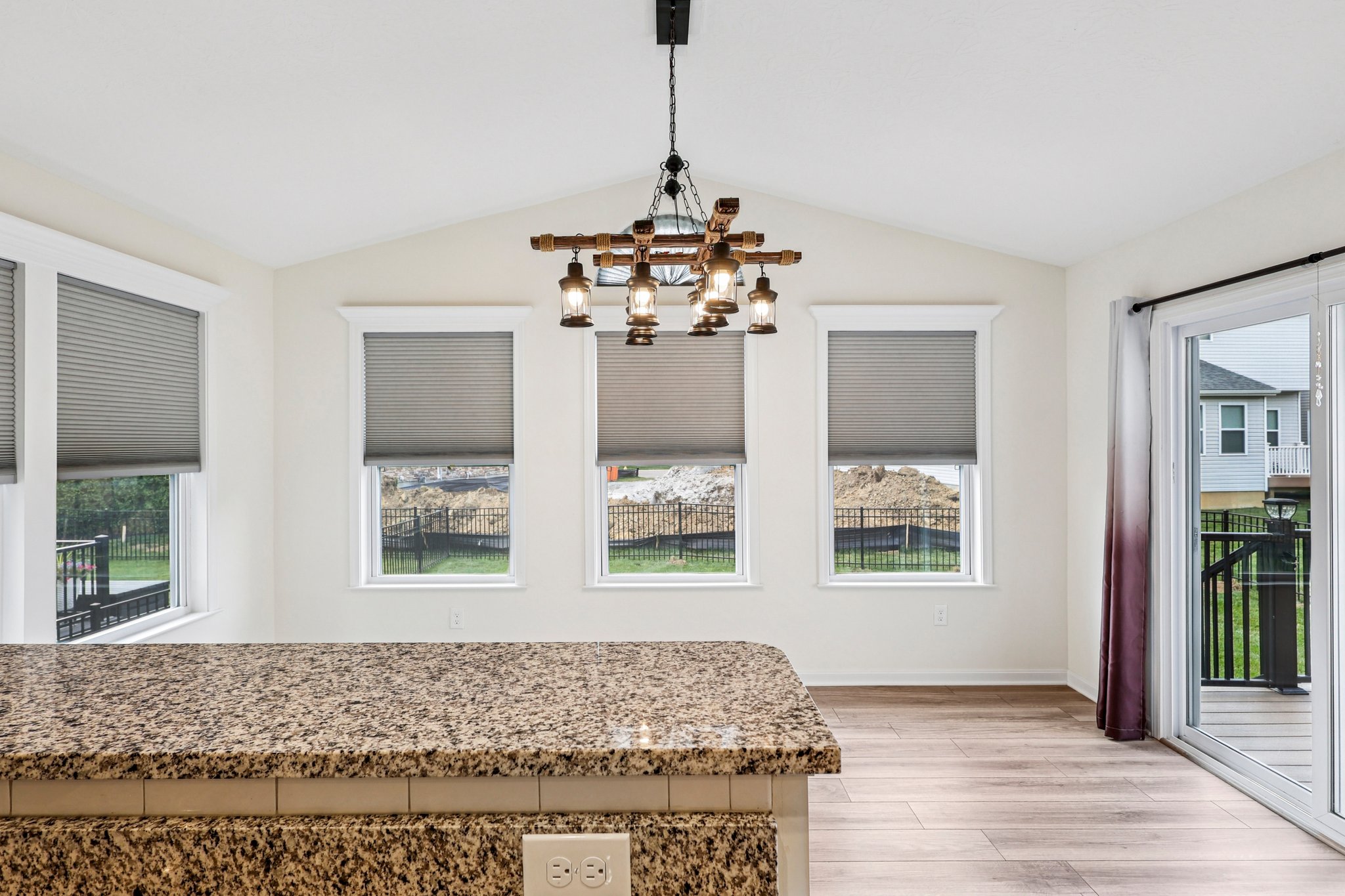 Sandker Ln-1906-016.jpg