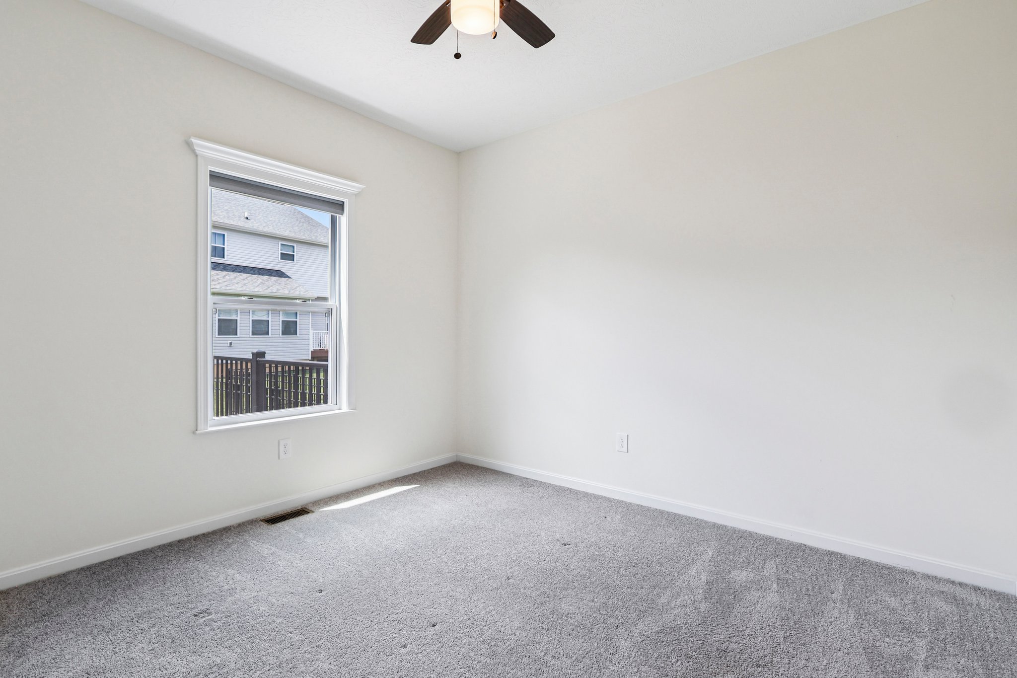 Sandker Ln-1906-025.jpg
