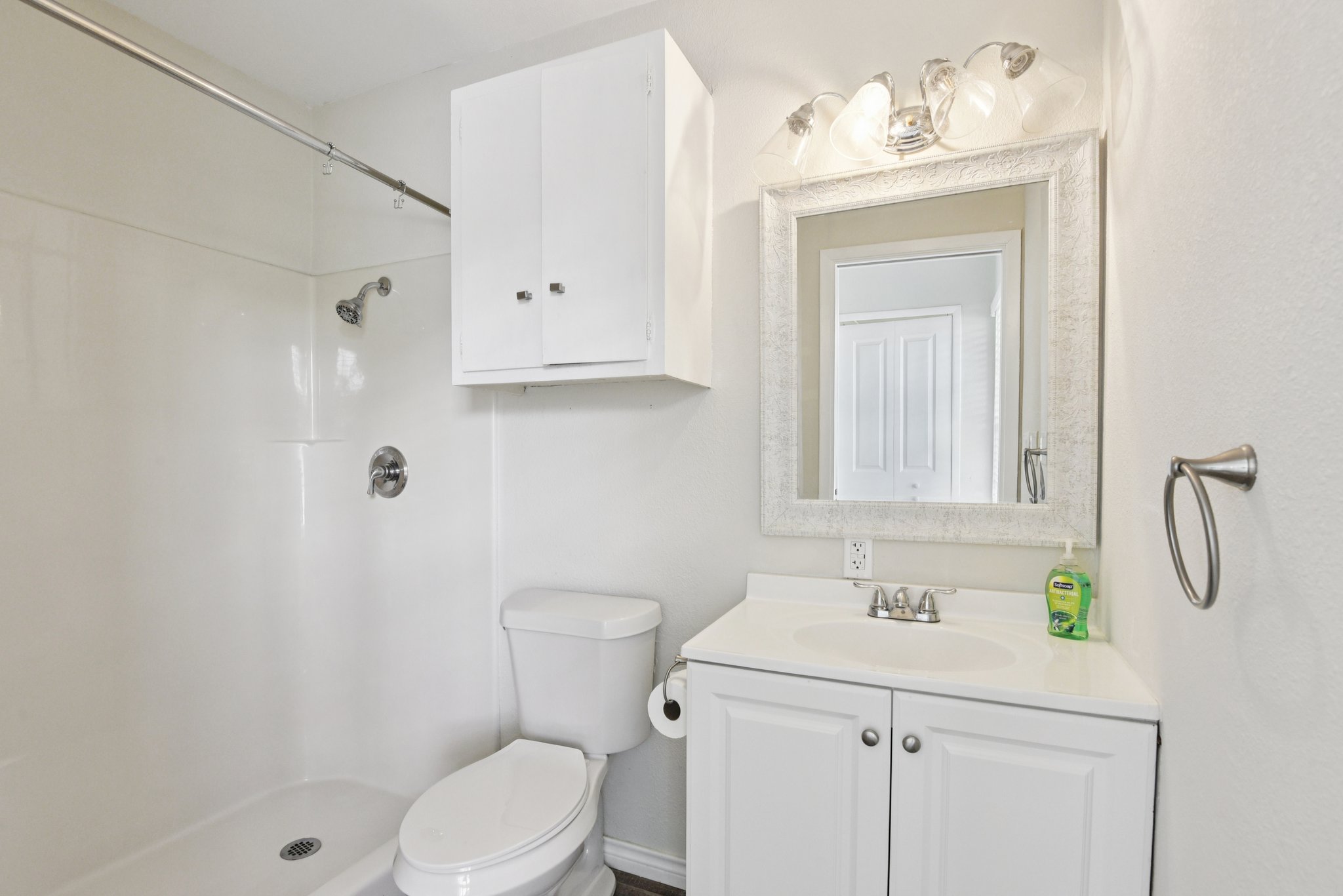 Spring Hollow Dr-S0309-032.jpg