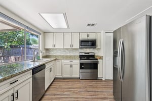 Spring Hollow Dr-S0309-017.jpg