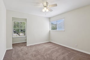 Spring Hollow Dr-S0309-027.jpg