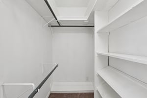 Spring Hollow Dr-S0309-033.jpg