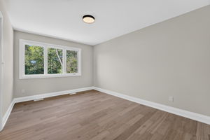 Bedroom 3 (one angle)