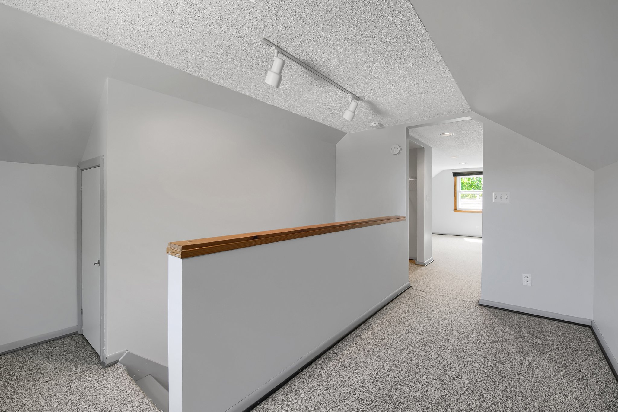 6634 12th Ave S, Minneapolis, MN 55423, USA Photo 21