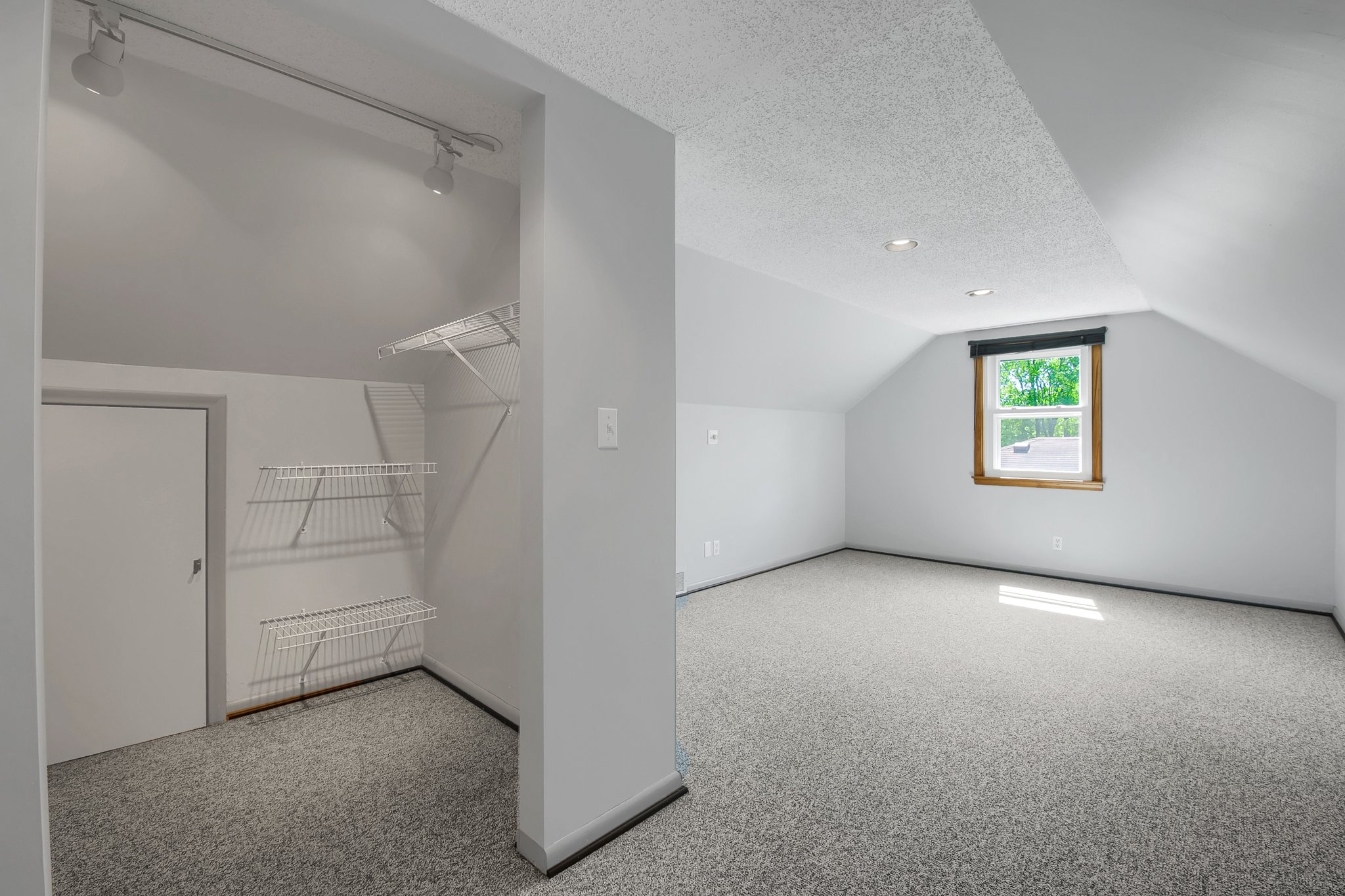 6634 12th Ave S, Minneapolis, MN 55423, USA Photo 22