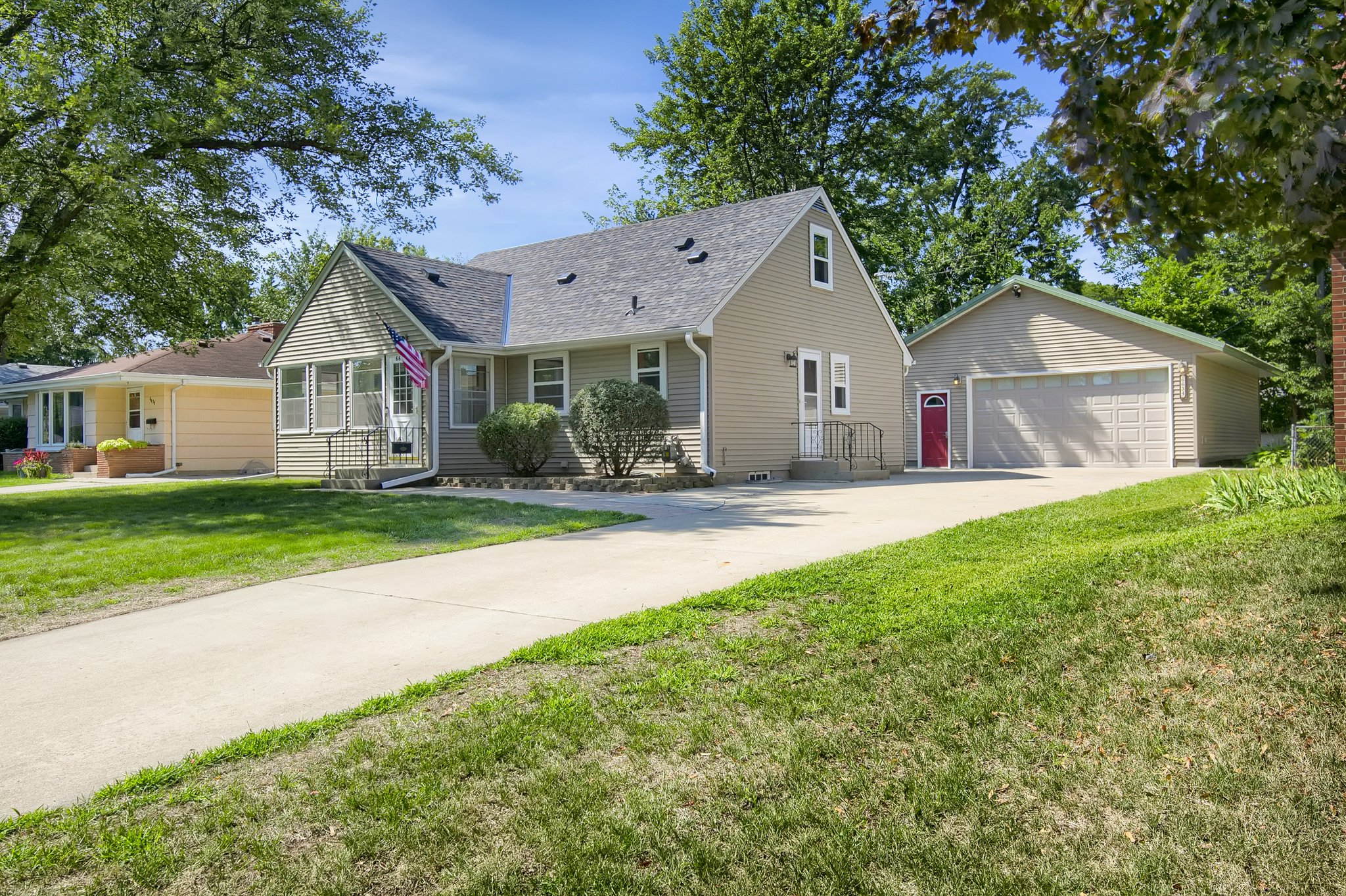 6634 12th Ave S, Minneapolis, MN 55423, USA Photo 1