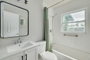  Photo 23
