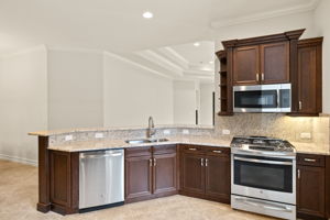 Kitchen 4 of 4