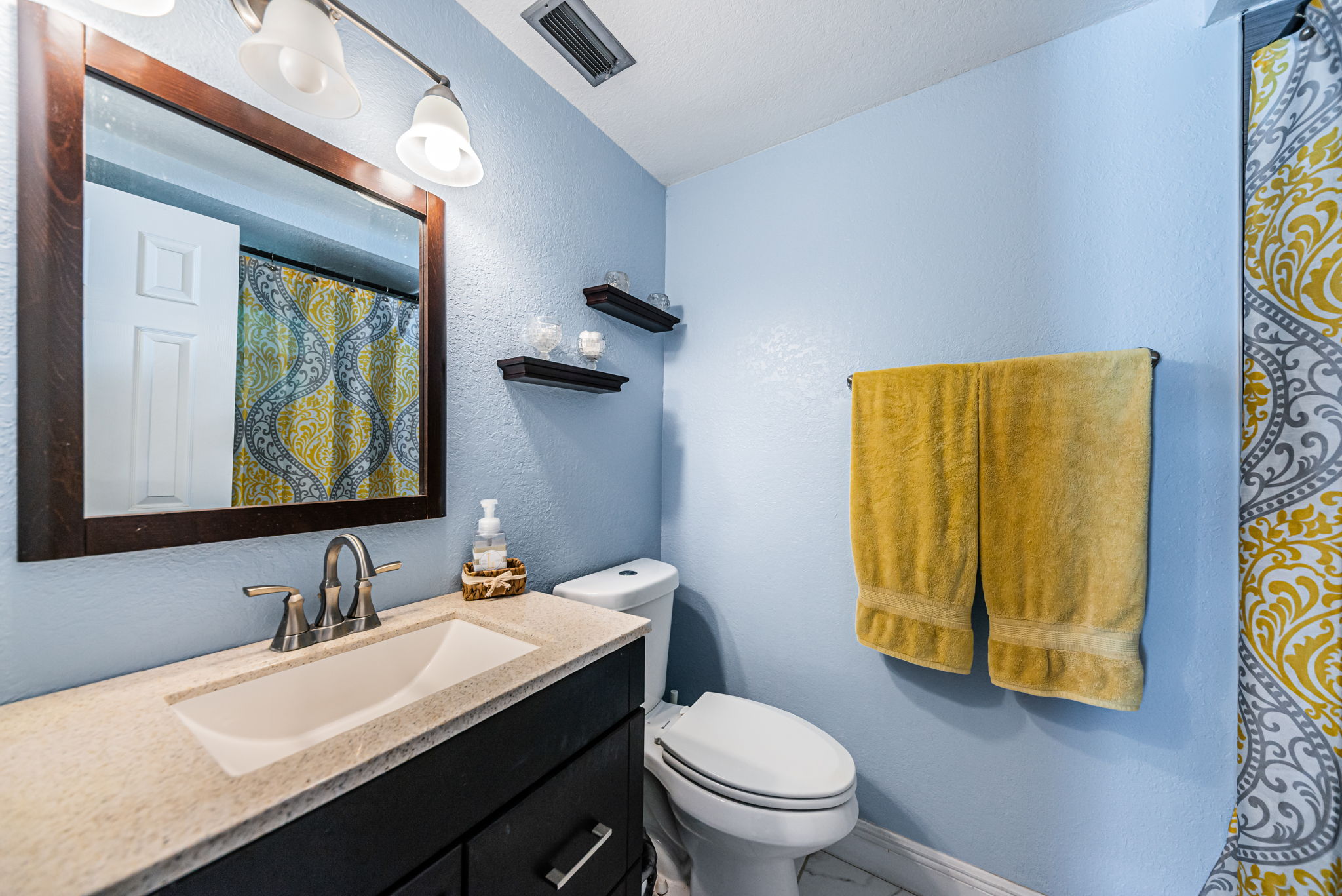 Primary Bathroom 1a