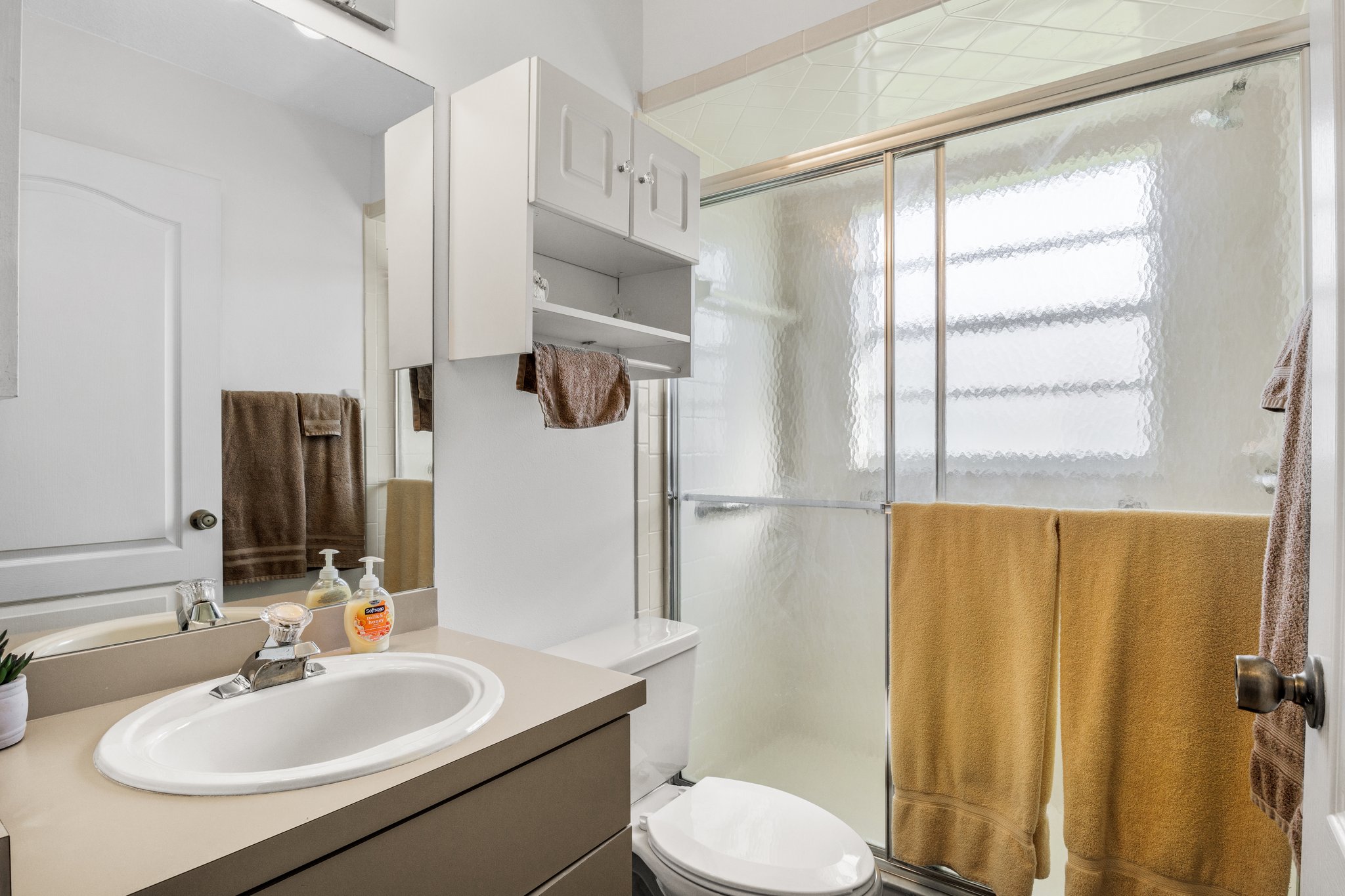 6638 Juniper Ct, Zephyrhills, FL 33542 Huvr Imaging