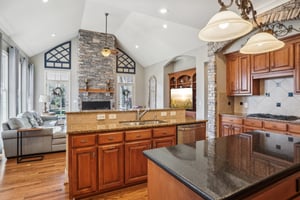 Fox Ridge Cir-018.jpg