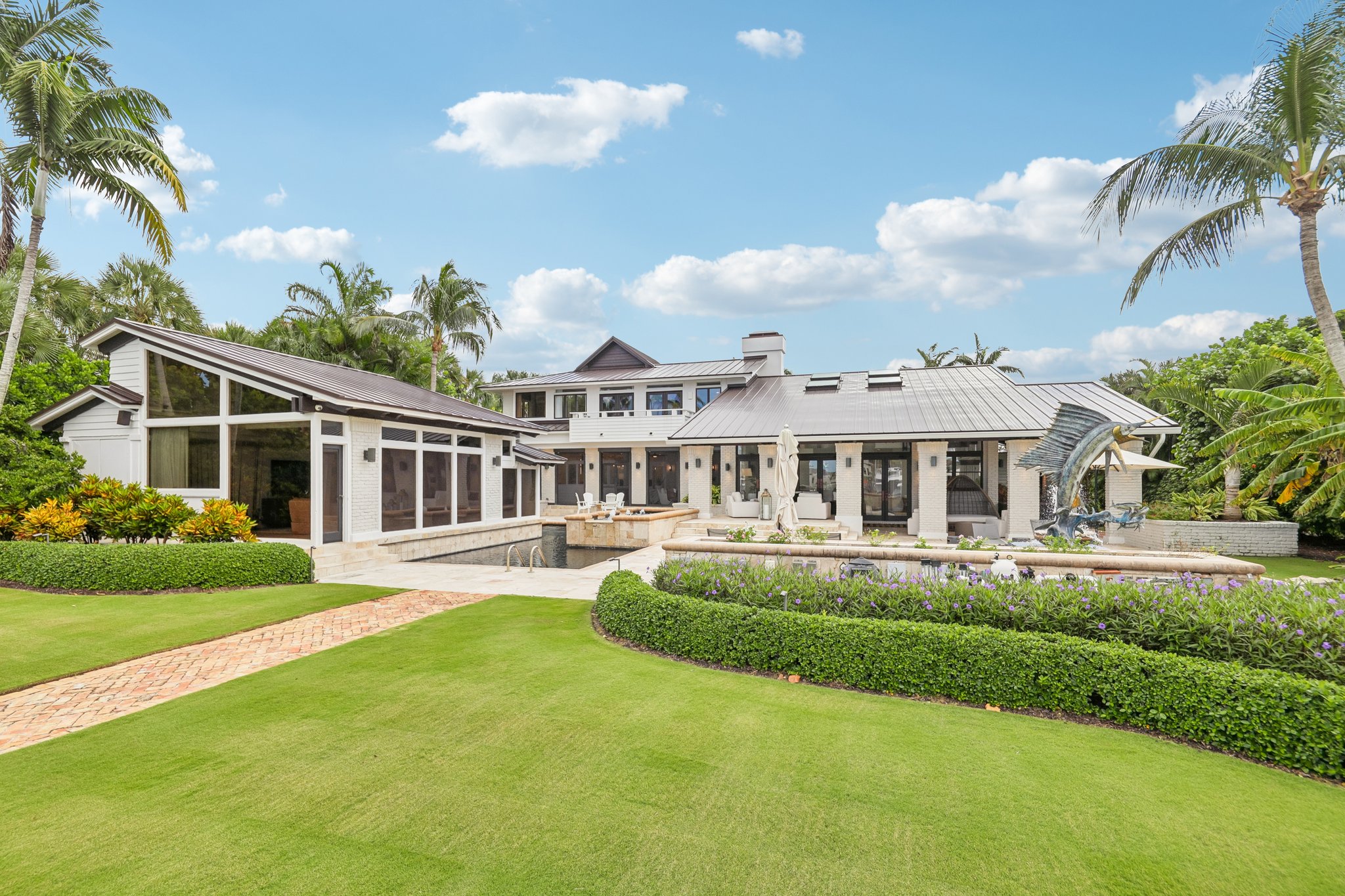 SE South Marina Way-S2310-056.jpg