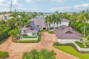 SE South Marina Way-S2310-087.jpg