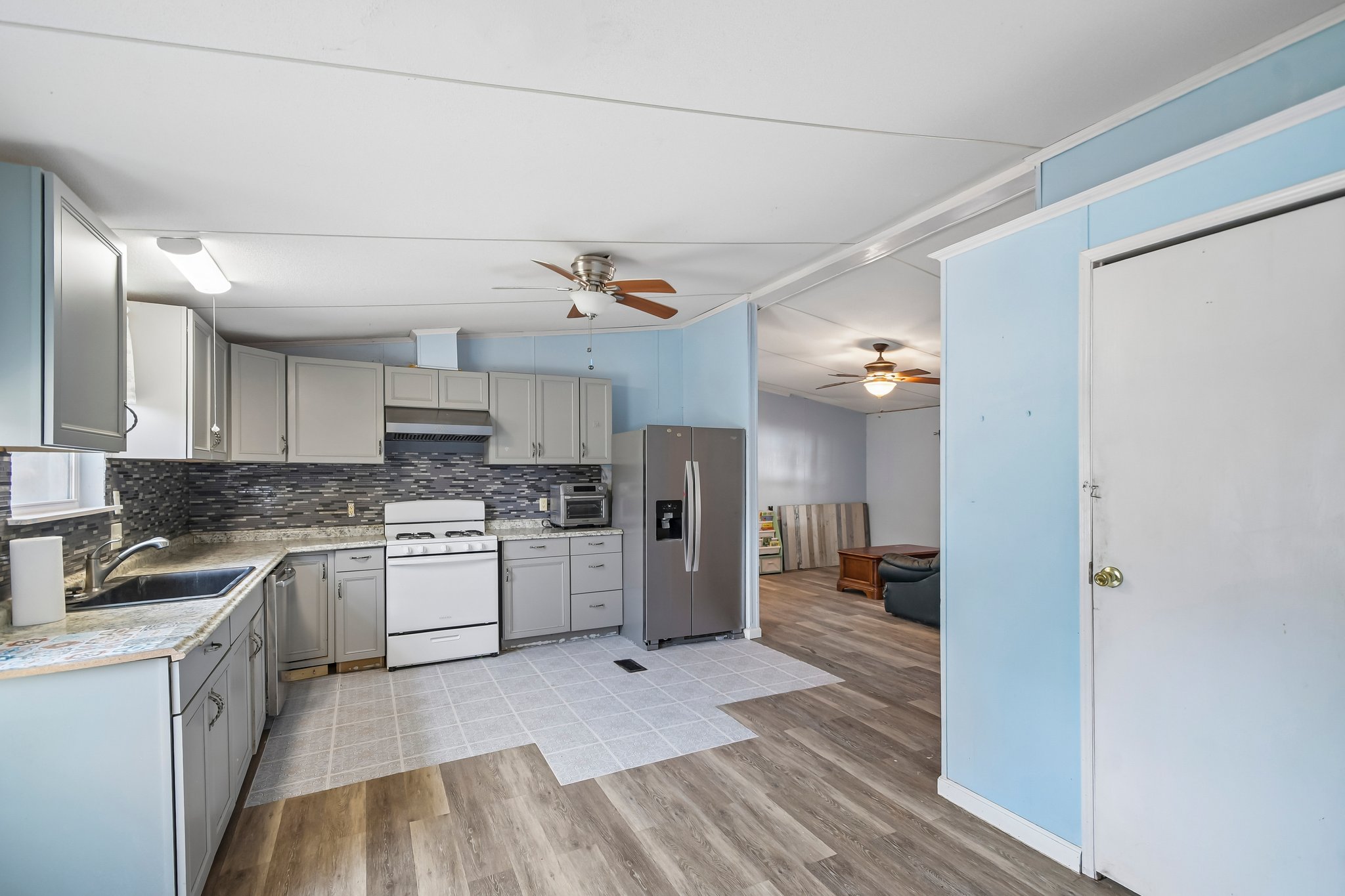 Hidden Oaks Dr-S2808-012.jpg
