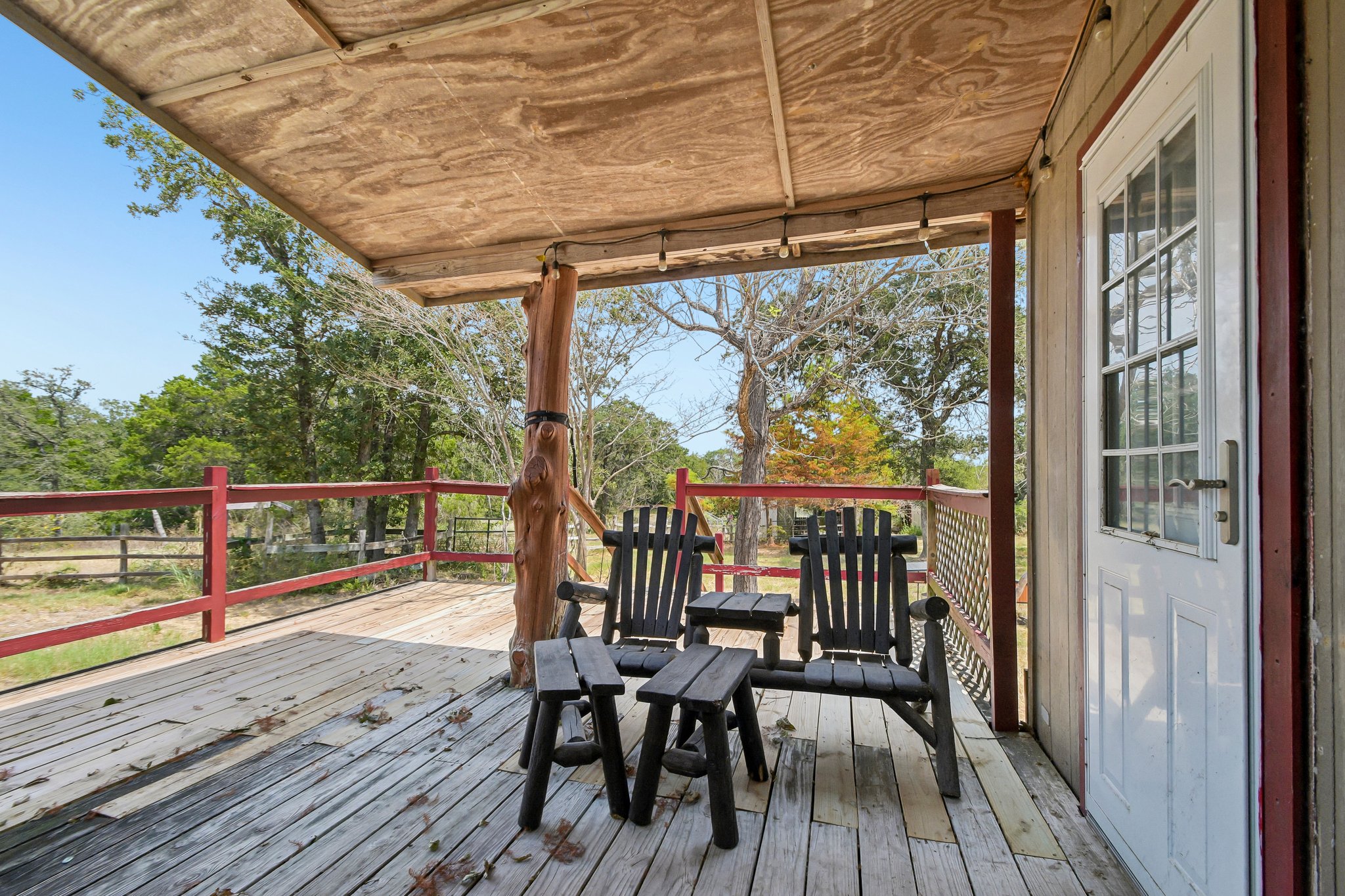 Hidden Oaks Dr-S2808-028.jpg