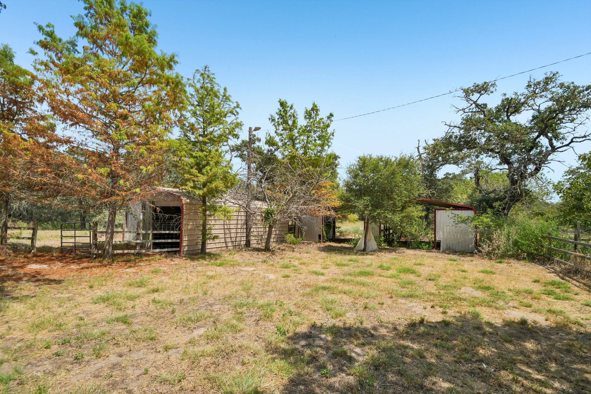 Hidden Oaks Dr-S2808-032.jpg