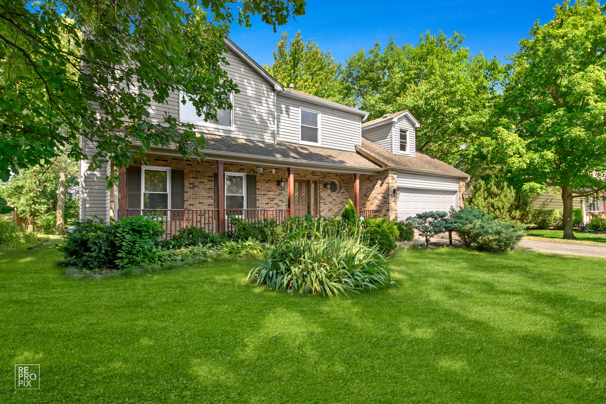 6641 Oak Tree Trail, Woodridge, IL 60517_0002