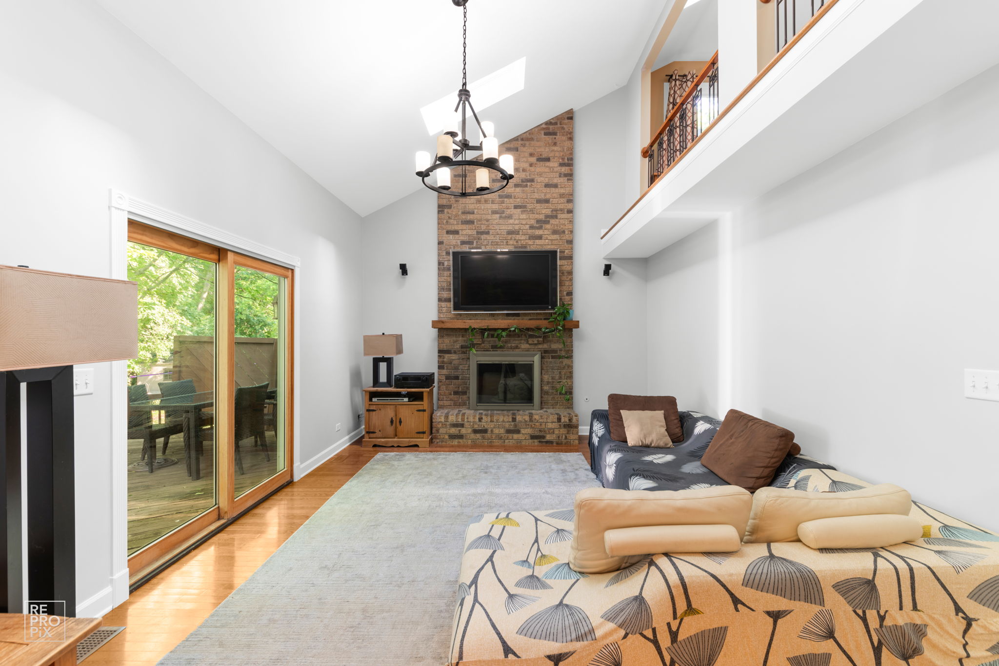 6641 Oak Tree Trail, Woodridge, IL 60517_0009
