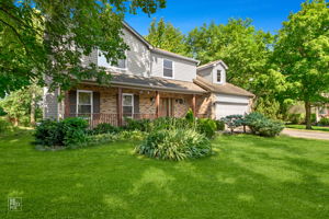 6641 Oak Tree Trail, Woodridge, IL 60517_0002