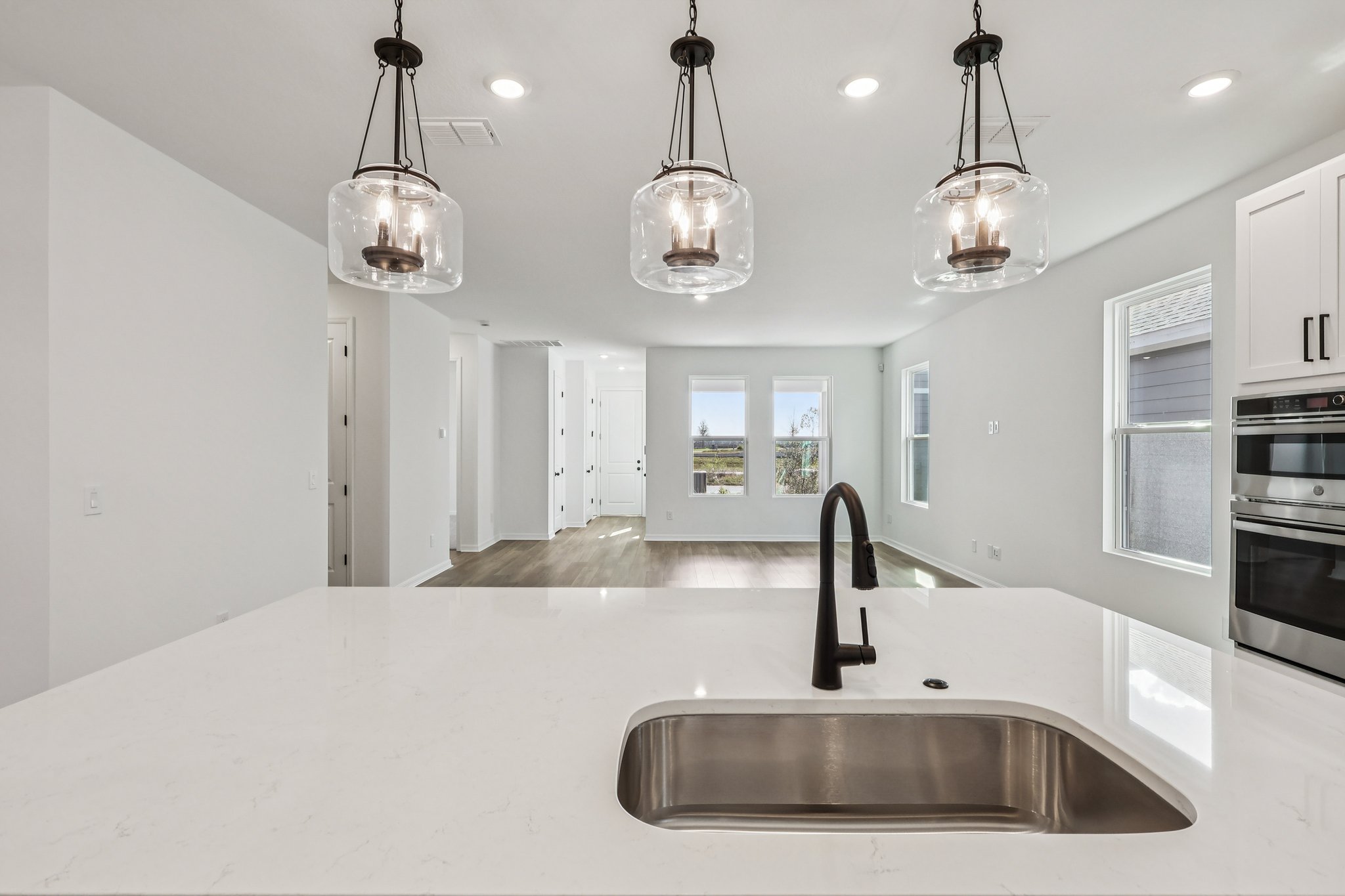 Wake St-S2412-017.jpg