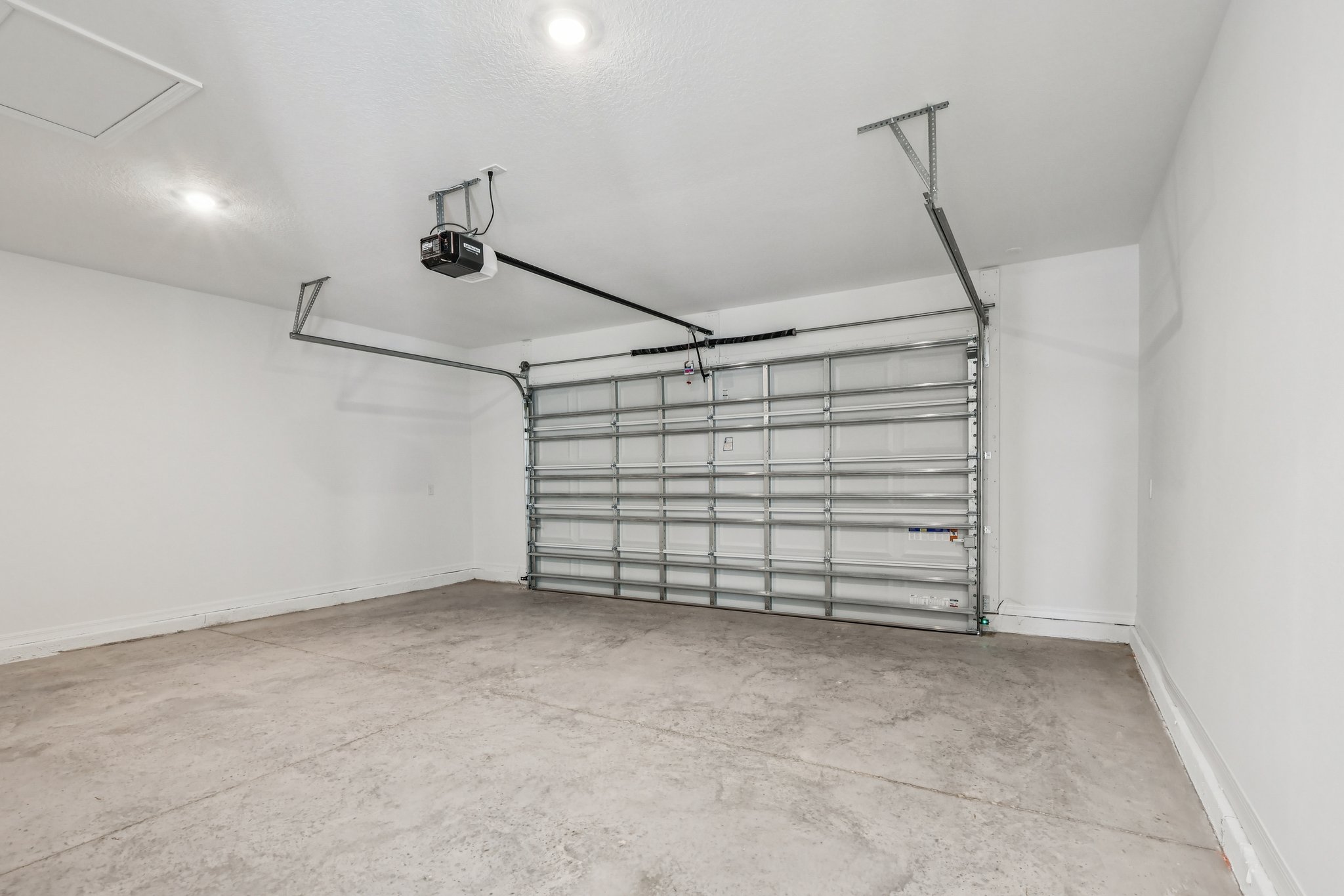 Wake St-S2412-036.jpg