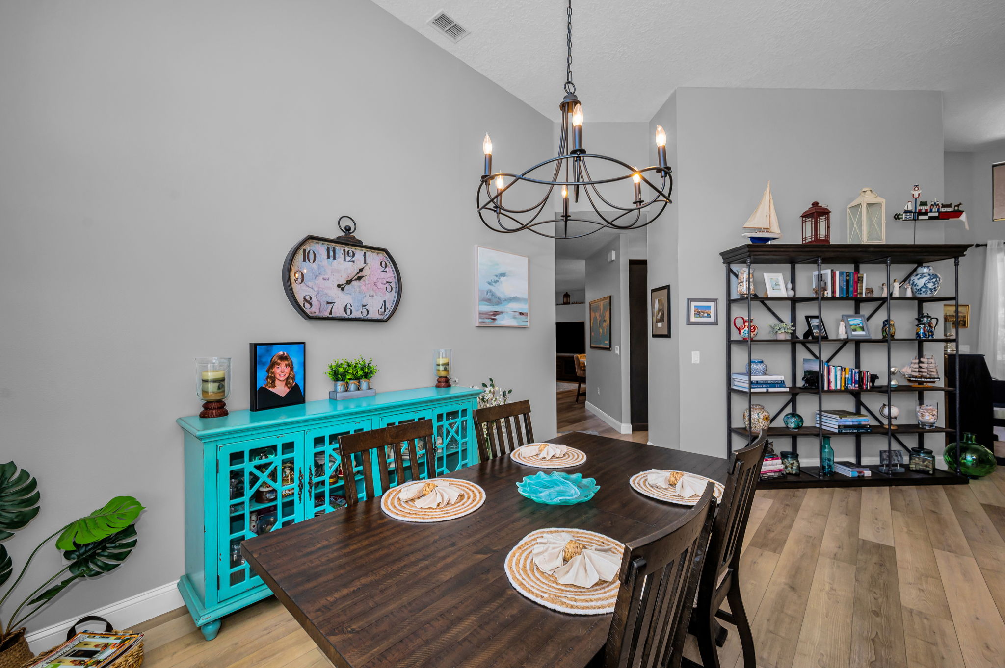 Dining Room3