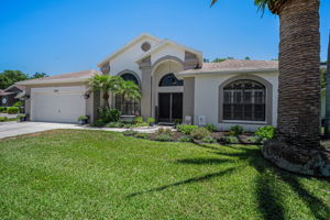 Front Exterior3