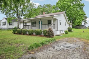 Florence Dr-0405-001.jpg