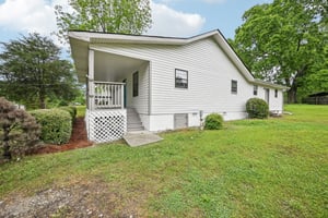 Florence Dr-0405-004.jpg