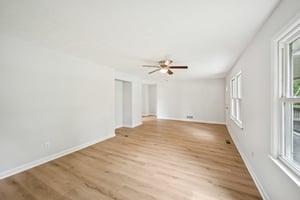 Florence Dr-0405-008.jpg
