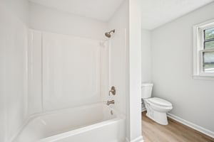 Florence Dr-0405-016.jpg