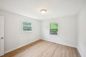 Florence Dr-0405-017.jpg