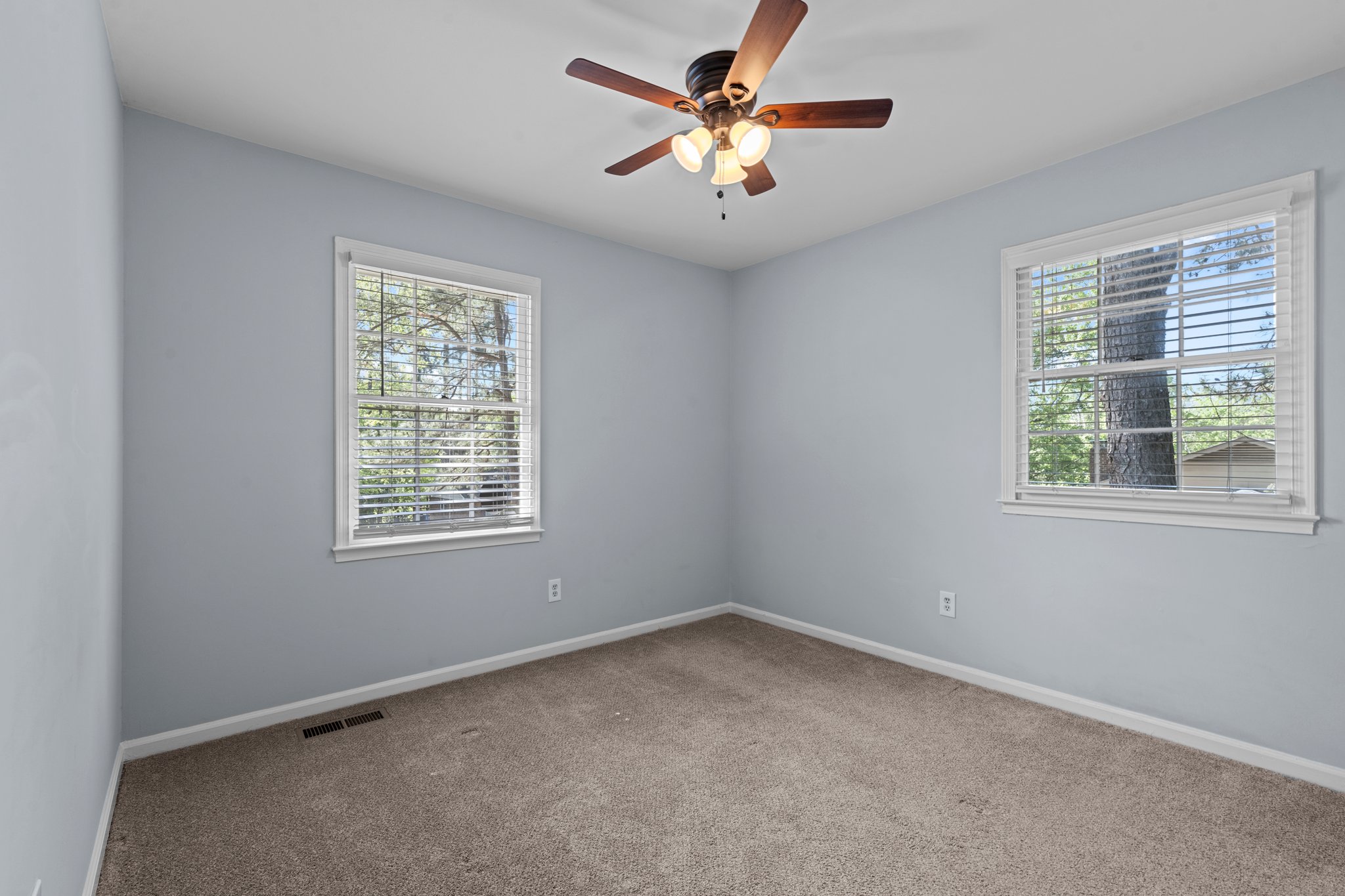 6649 Lynndale Dr, Raleigh, NC 27612, USA Photo 34